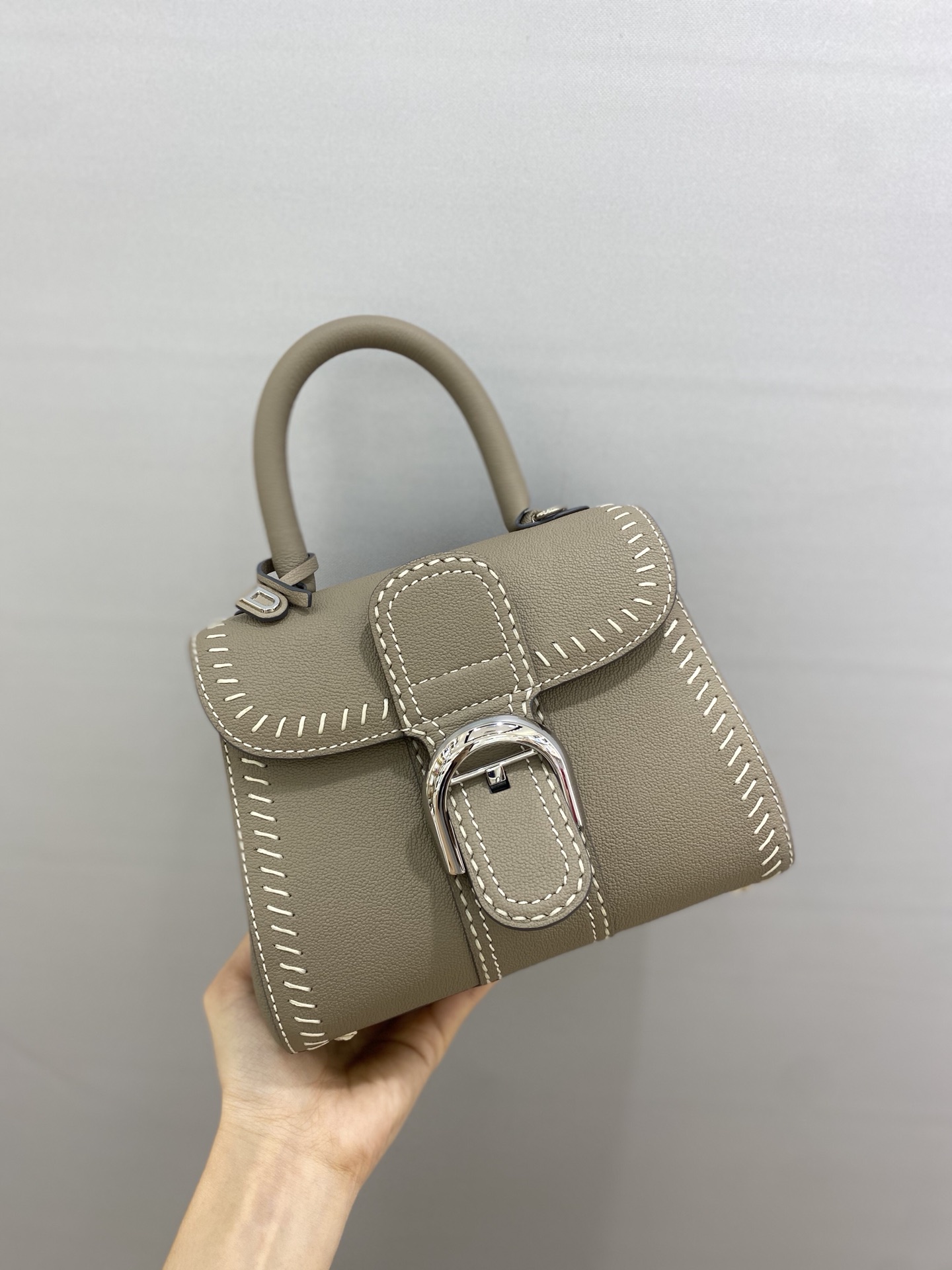 델보 브리앙 박스백 미니